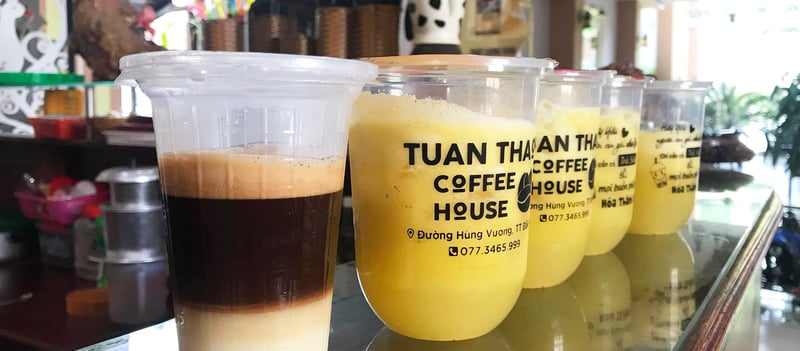 Tuan-Thao-coffee-house-giao-hang