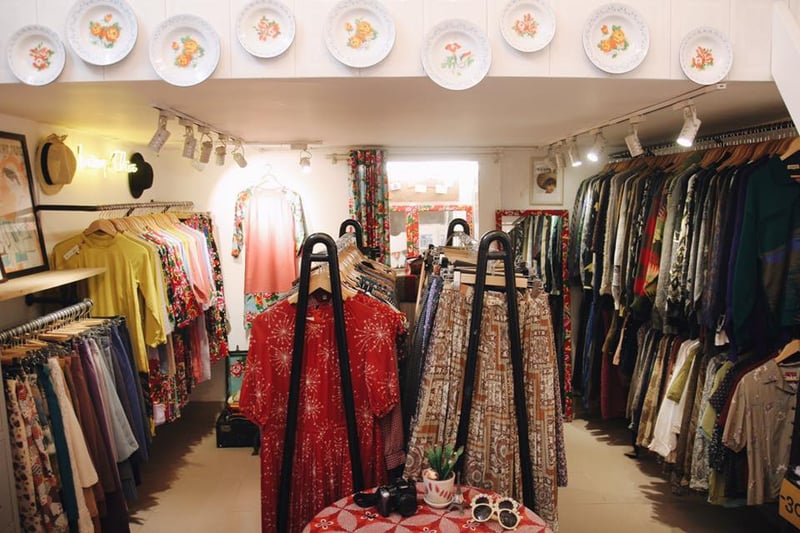 Đầu mối bán buôn đồ si và kinh nghiệm kinh doanh đồ si hiệu quả