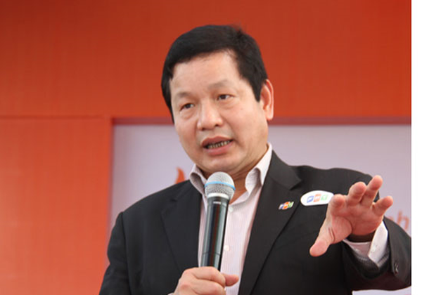ong Truong Gia Binh CEO FPT.png